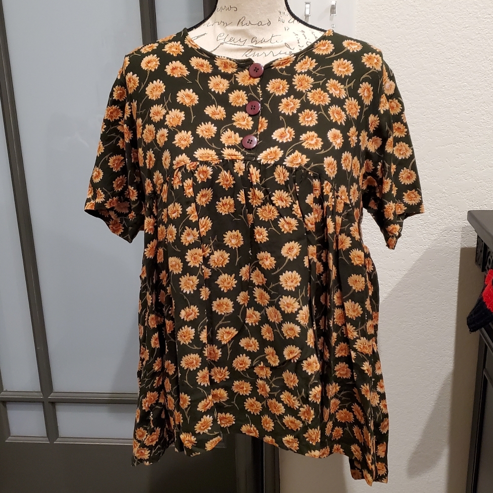 👛Babydoll Dress with Sunflowers